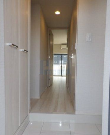 玄関　広々とした玄関部分