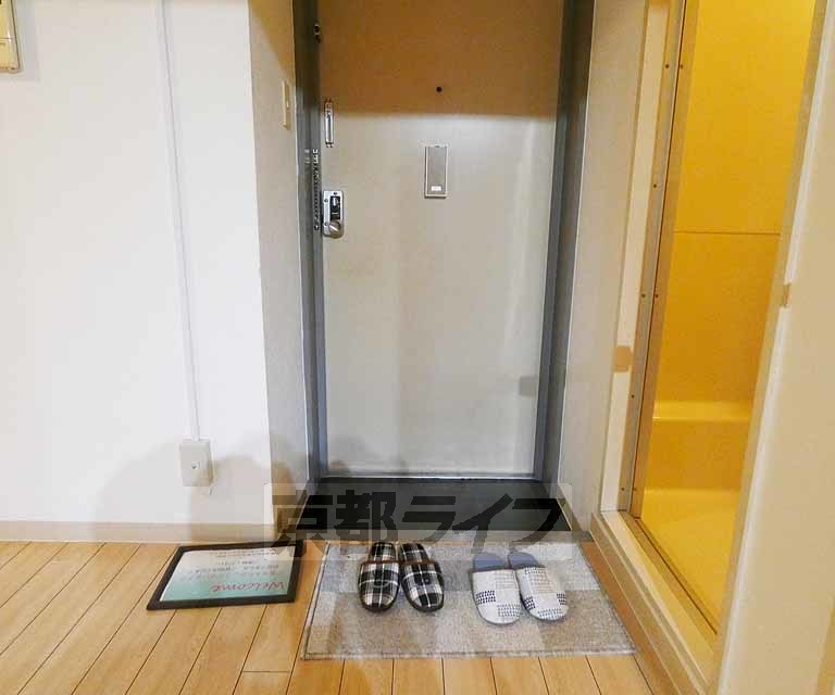 玄関　玄関です。