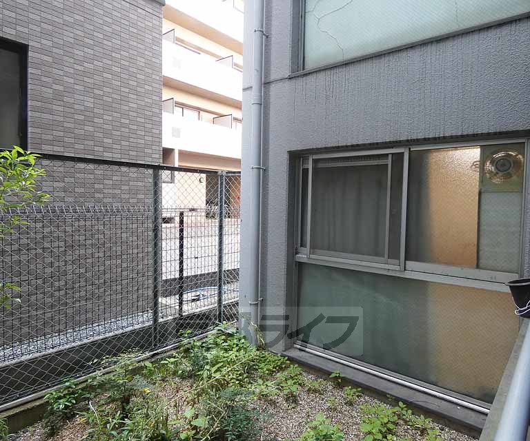 バルコニー　明るいバルコニーです。