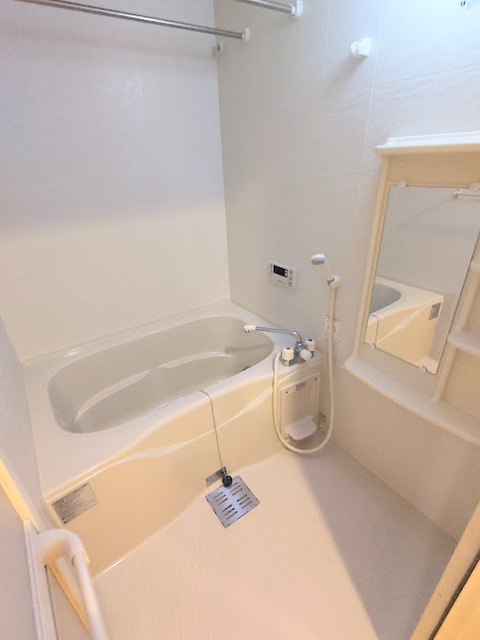 バス・シャワールーム　同タイプ他号室