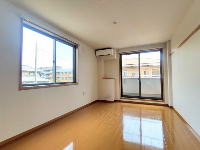 居室・リビング　同タイプ他号室