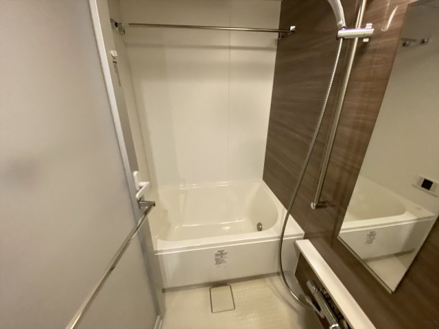 バス・シャワールーム　別部屋参考写真