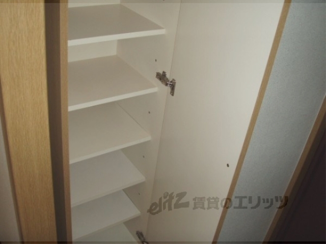 収納　下駄箱