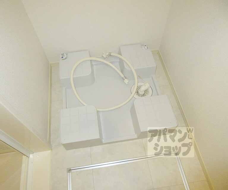 その他設備　室内に洗濯機置けます・