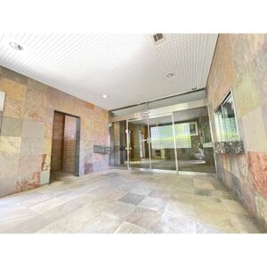 エントランス　宅配ボックス