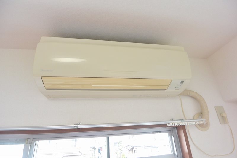 その他設備　リビングエアコン