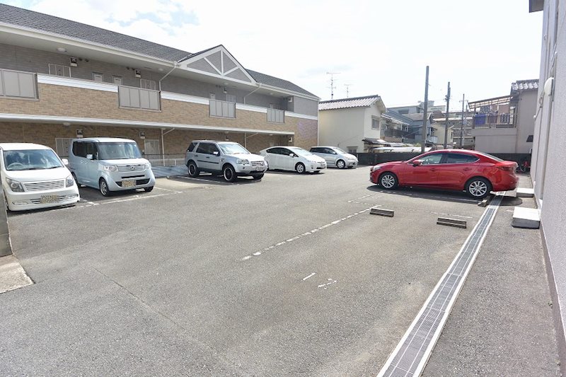 駐車場　駐車場