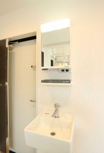 洗面設備　同一仕様写真