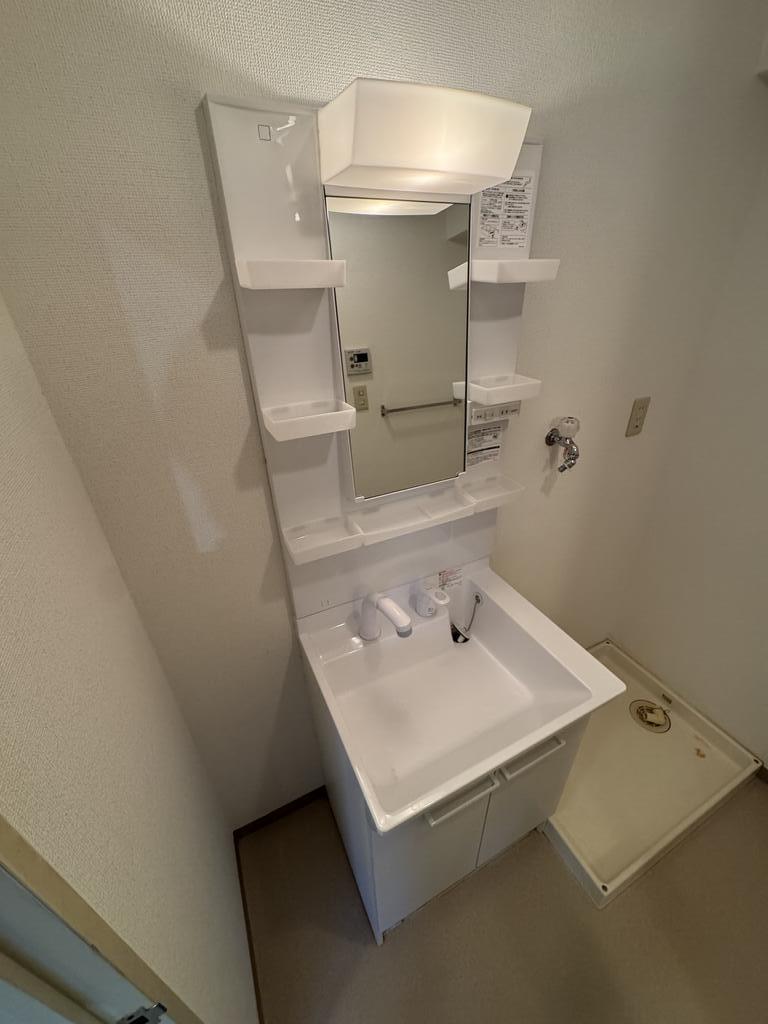 洗面設備　便利な独立洗面台