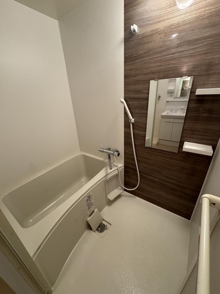 バス・シャワールーム　綺麗なお風呂です