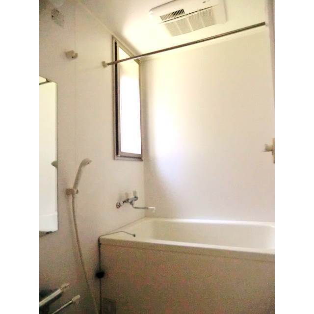 バス・シャワールーム　浴室乾燥機つき