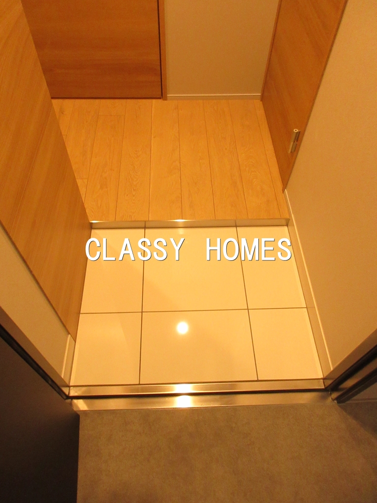 玄関　2023年竣工　オープンブルーム品川南大井：玄関