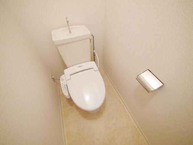 トイレ　別部屋参考写真