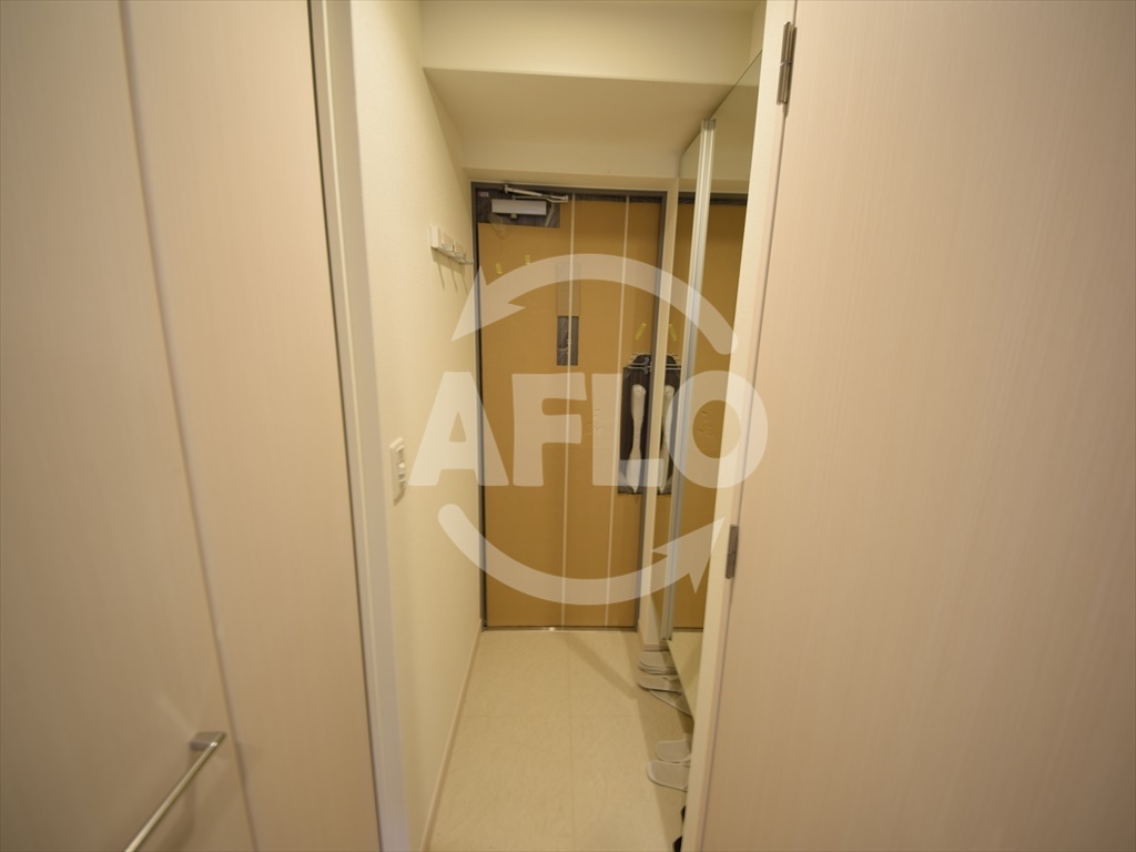 その他　LiveCasa本町（ライブカーサ本町）　玄関