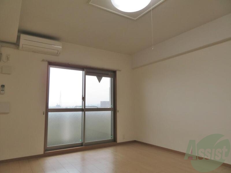 居室・リビング　一人暮しの方におすすめなお部屋だと思います