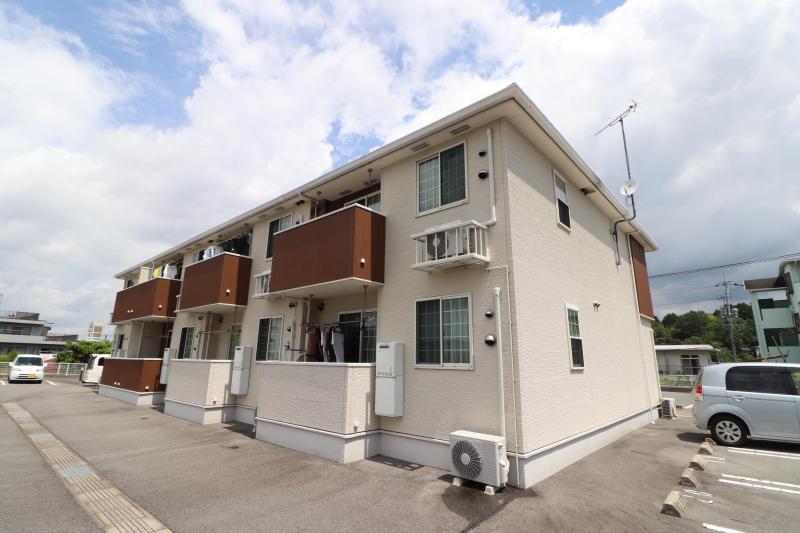 建物外観　リヴィエールＣ　建物外観