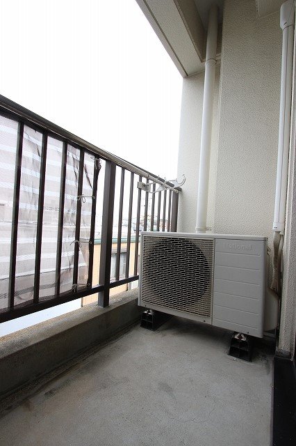 バルコニー　同物件別号室の写真