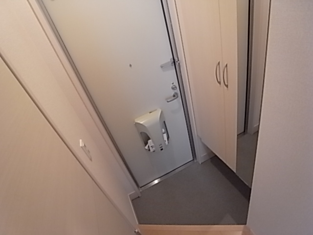 玄関　※同施工メーカーの物件です。