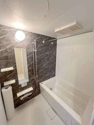 バス・シャワールーム　日々の暮らしに欠かせないお風呂です