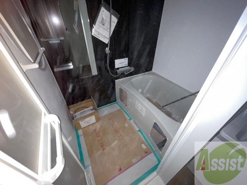 バス・シャワールーム　お風呂になります。一日の疲れを癒してくださいね。