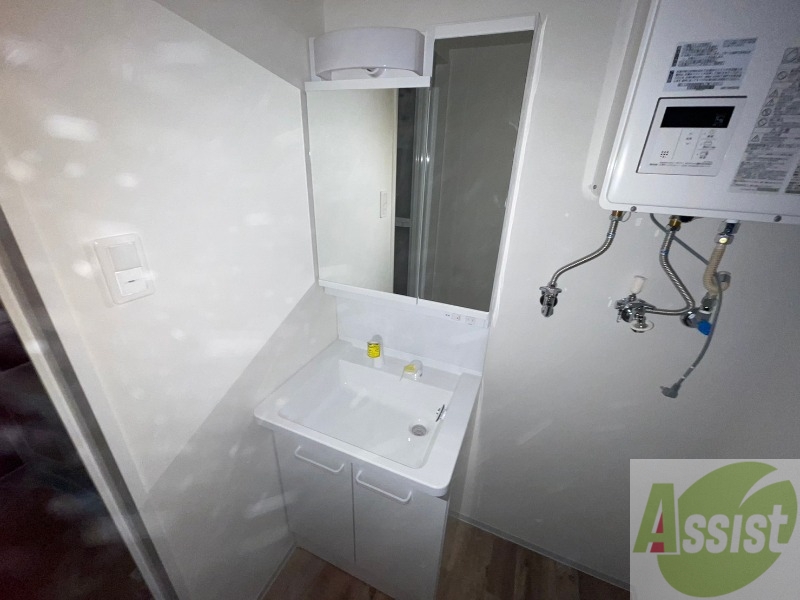 洗面設備　シャンプードレッサーで身支度もラクラクです！