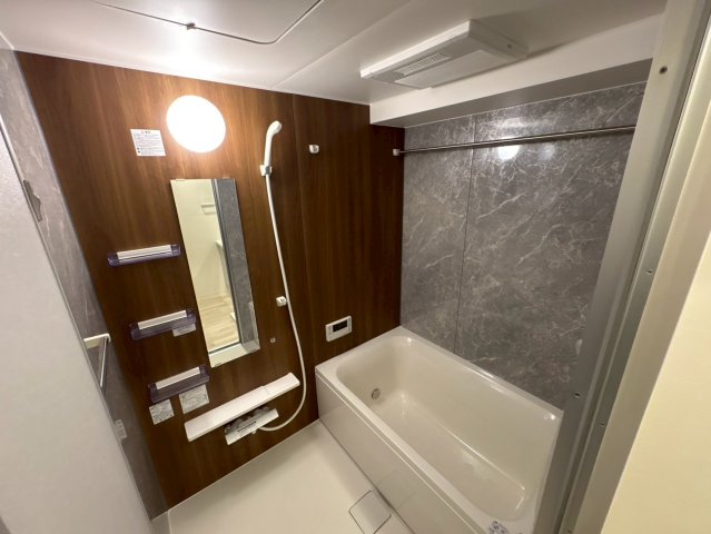 バス・シャワールーム