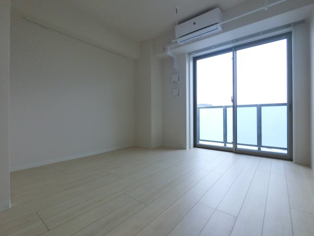 居室・リビング　※反転タイプ