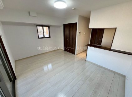 居室・リビング　家具家電を置いても充分なスペースがあります！