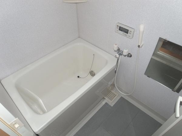 バス・シャワールーム　浴室