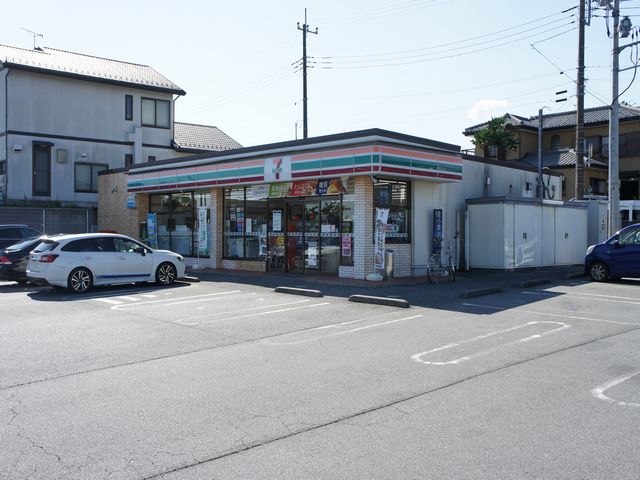 コンビニ　セブンイレブン鹿沼木工団地前店（コンビニ）まで612m