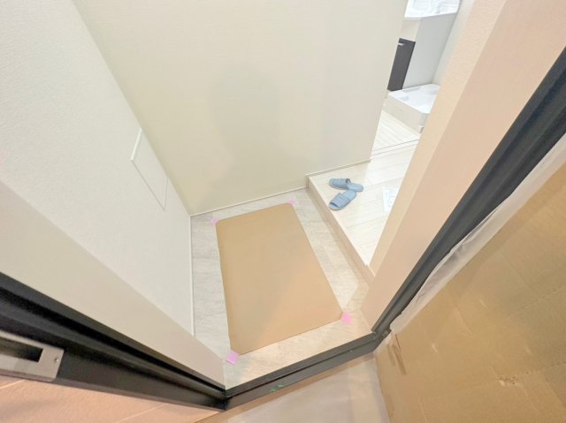 玄関　玄関が大きいと、とても解放感があります。