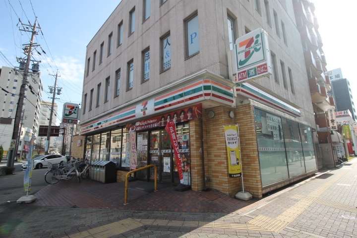 コンビニ　セブン－イレブン名古屋尾頭橋店（コンビニ）まで2586m