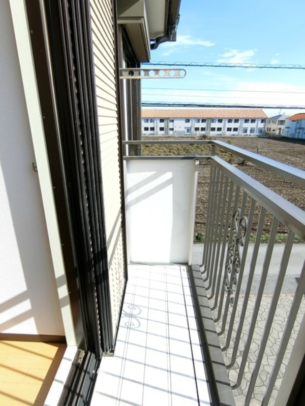 バルコニー　図面と現状に相違がある場合には現状を優先