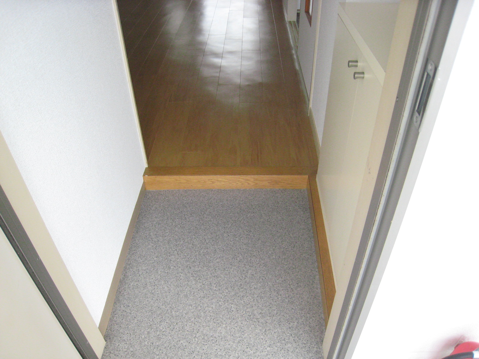 玄関　室内写真は別室です