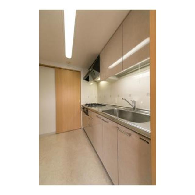 キッチン　※写真は同タイプ住戸です。