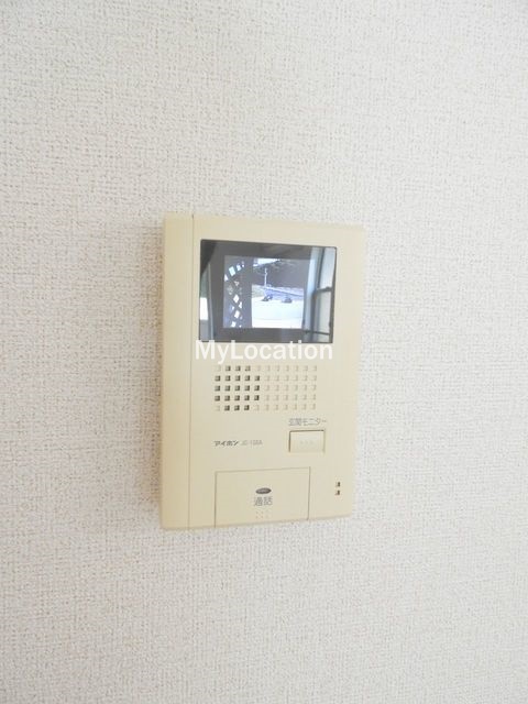 セキュリティ　☆モニター付きインターホンです☆