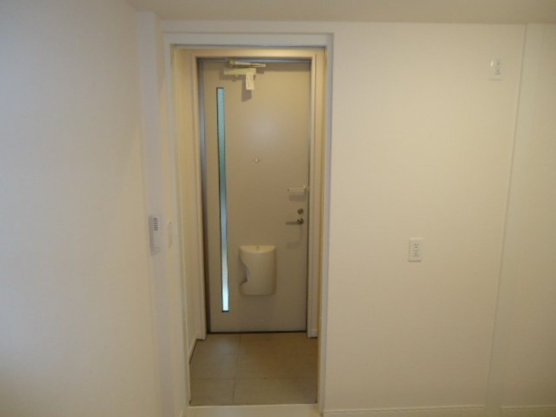 玄関　図面と現状に相違がある場合には現状を優先