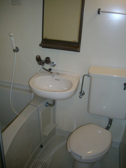 バス・シャワールーム