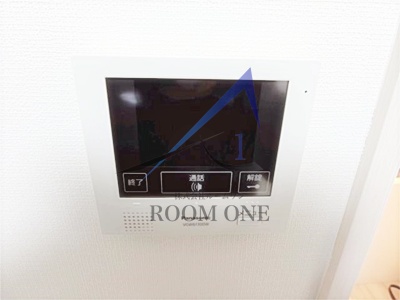 セキュリティ　モニター付きインターホンです。