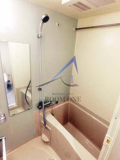 バス・シャワールーム　お風呂です。