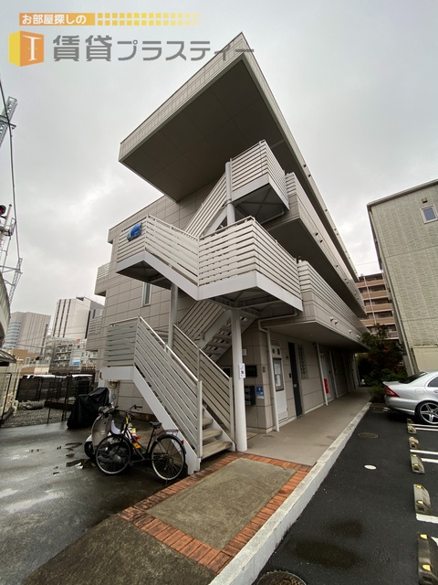 建物外観　フォルスシリーズの３番目