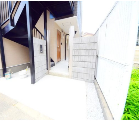 エントランス　セレーナ神之木町