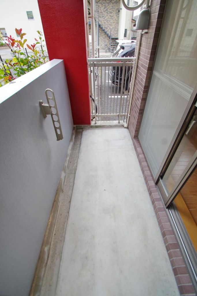 バルコニー　バルコニー