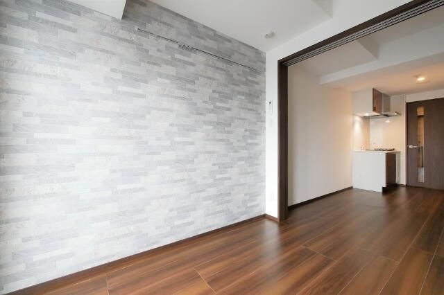 その他部屋・スペース　広くて明るい寝室