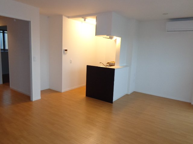 居室・リビング　リビング