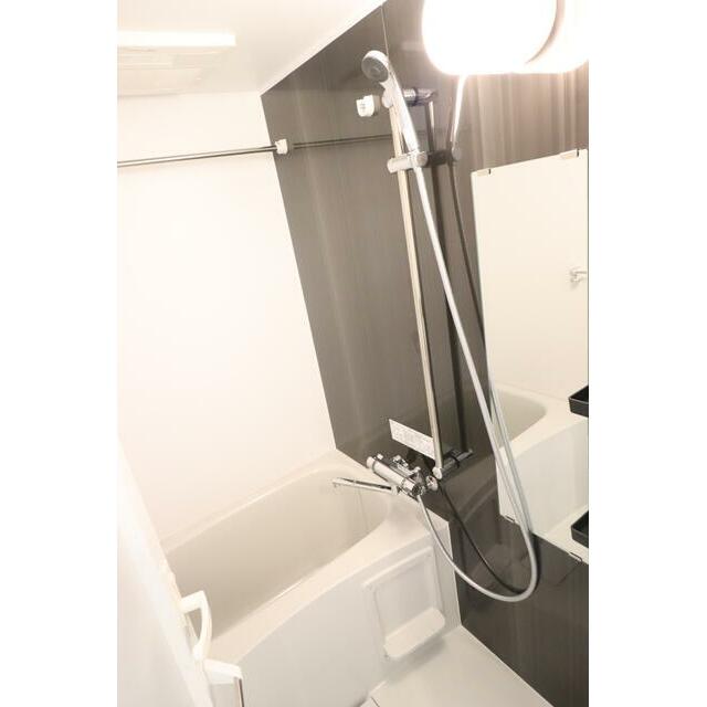 バス・シャワールーム　同タイプ・別号室となります。