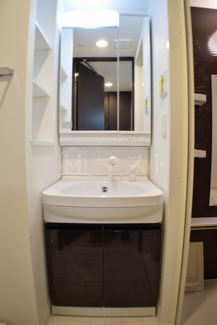 洗面設備　※他号室写真参考