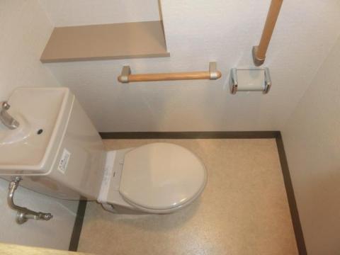 トイレ　トイレ