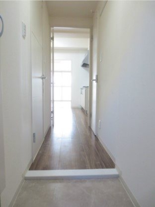 玄関　★見学予約受付中★