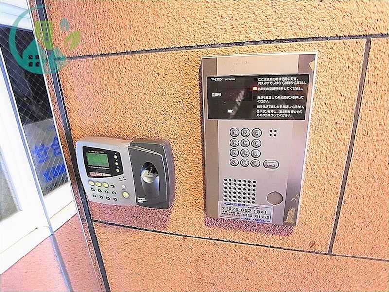 セキュリティ　ブロスコート六甲II(ネット無料、家具家電付き、ペット相談可